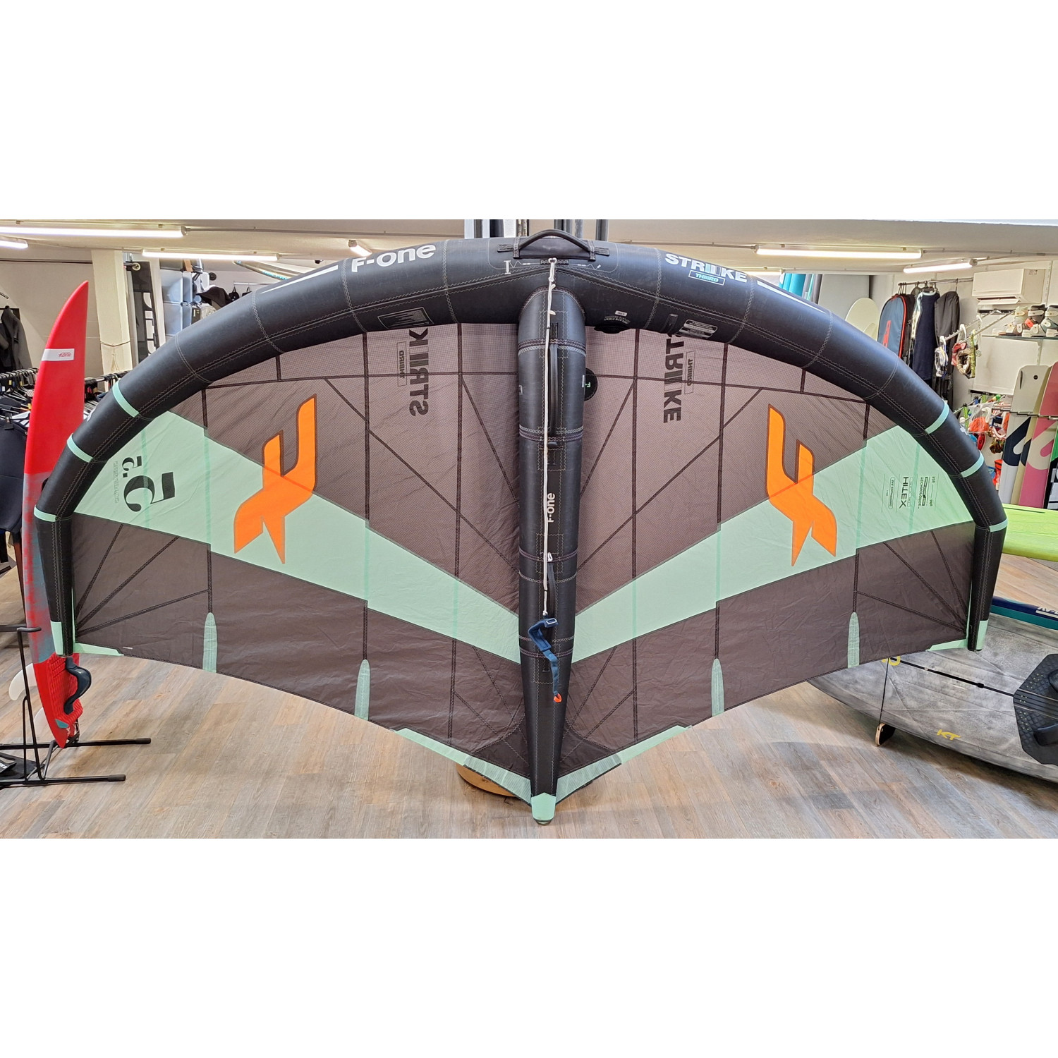 F-One strike v3 5,5m² 2023 - Ailes de wing