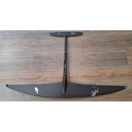 plane eagle x 1000cm² 2025
