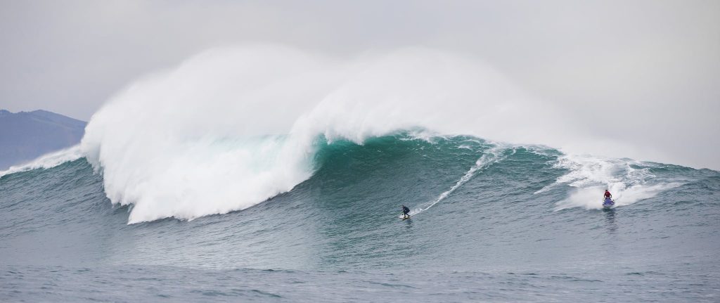 Top 10 des plus grosses vagues du monde - SurfShop